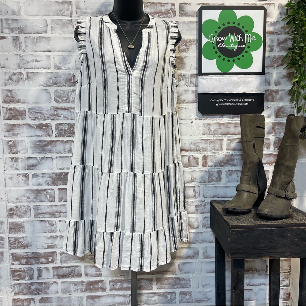 Casual Striped Tiered Mini Dress - White/Black